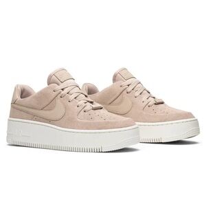 NIKE Women’s Air Force 1 Sage Low in Particle Beige Size 7.5